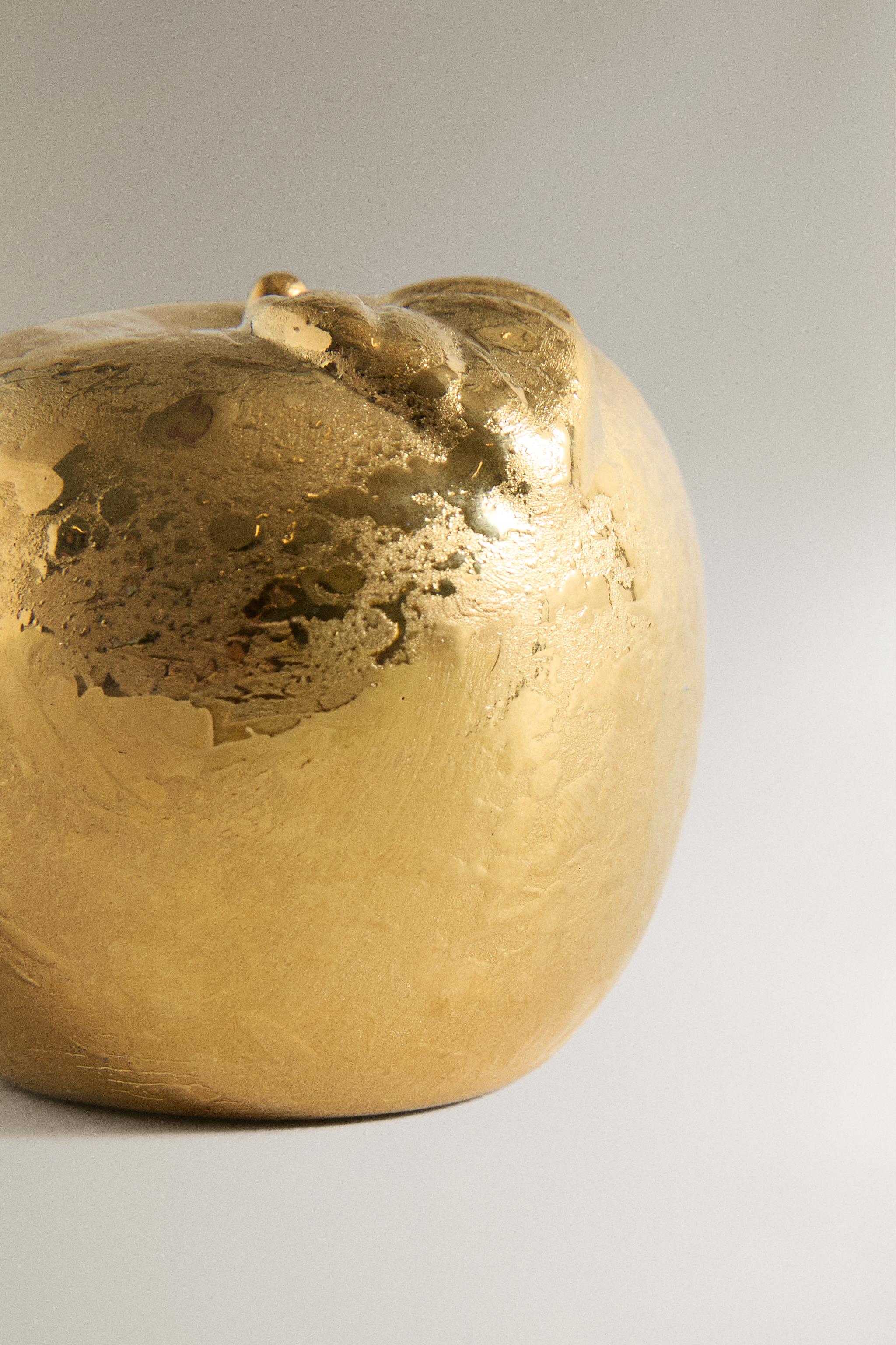 OBJET DÉCORATIF POMME | MARISA BERENSON